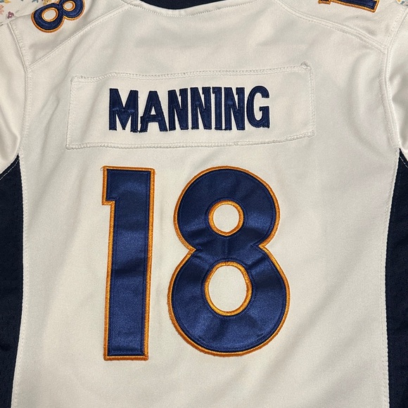 Peyton Manning Denver Broncos Women’s Jersey - Picture 2 of 5